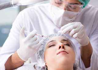 Advanced Cosmetic Procedures Training course - Micro Needling Treatment Image